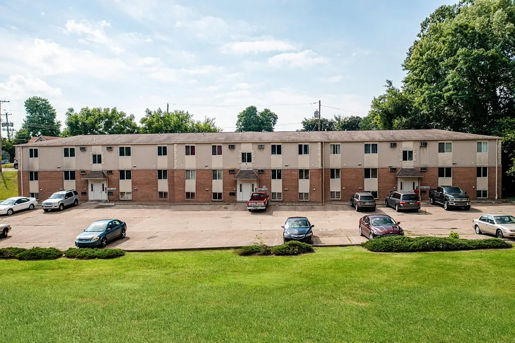 1 bed, 488 sqft, $750 — Photo 2