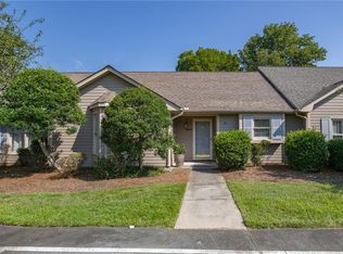 1241 Watermark Ct, High Point, NC 27265