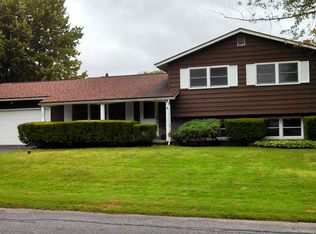 5460 Boxford Cir, Clay, NY 13041