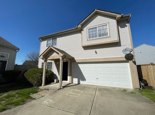 668 Mountain Pine Dr, Greenwood, IN 46143