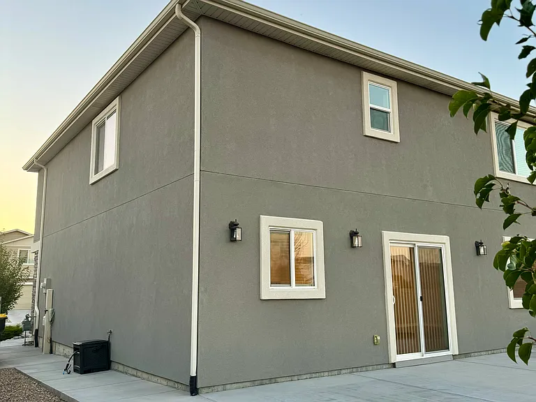 7567 Benecia Dr — Photo 26
