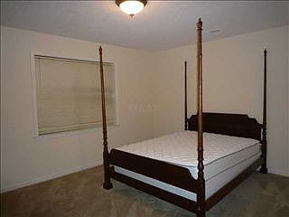3rd image of 5306 Park Ave