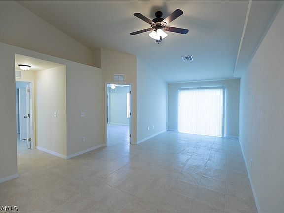 5th image of 525 SE 6th Place Cpe