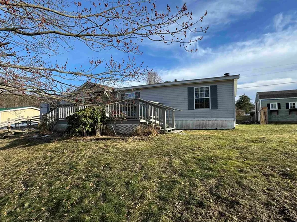 59 Windy Acres Park, Charlestown, NH 03603