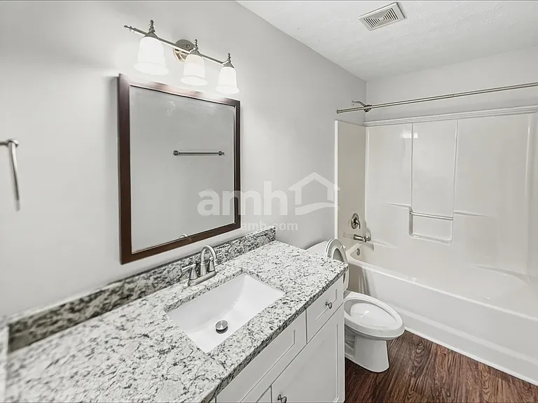 1772 N Oak Dr — Photo 17