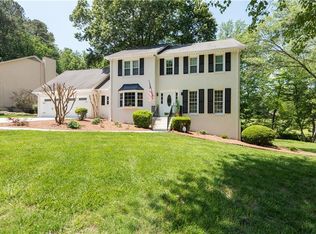 9525 Martin Rd, Roswell, GA 30076