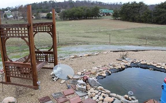 5th image of 191 Ash Meadow Dr