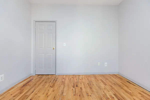 Rented by Nooklyn NYC LLC | media 28