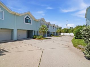 643 Garland Cir, Indian Rocks Beach, FL 33785
