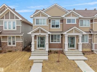 209 Desrochers Blvd SW, Edmonton, AB T6W 4N2
