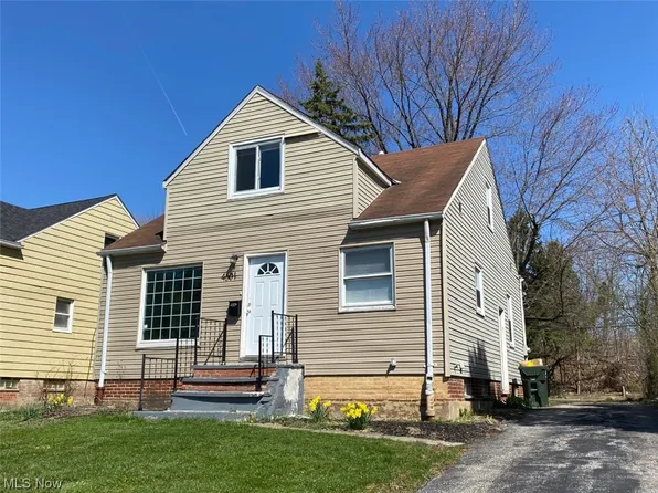 4501 Parkton Dr, Warrensville Heights, OH 44128