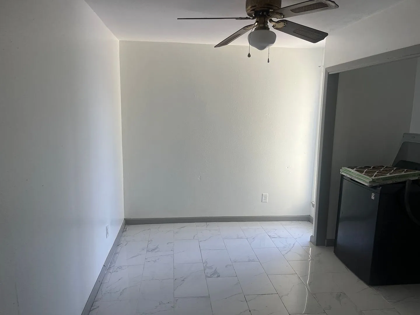 Cute One Bedroom — Photo 4