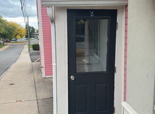 217 1st St #B, Liverpool, NY 13088