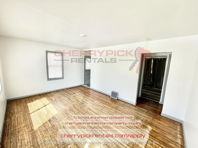 3710 Bedford Ave — Photo 6