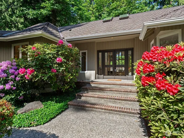 2813 222nd Avenue NE, Sammamish, WA 98074