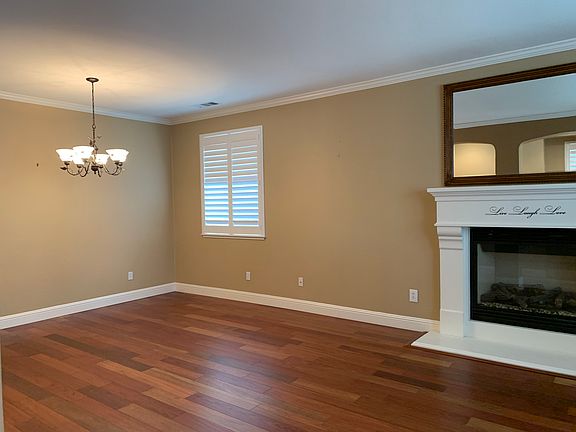 3rd image of 1306 Remington Ct