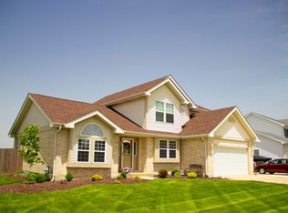 7930 Harvest Dr, Frankfort, IL 60423