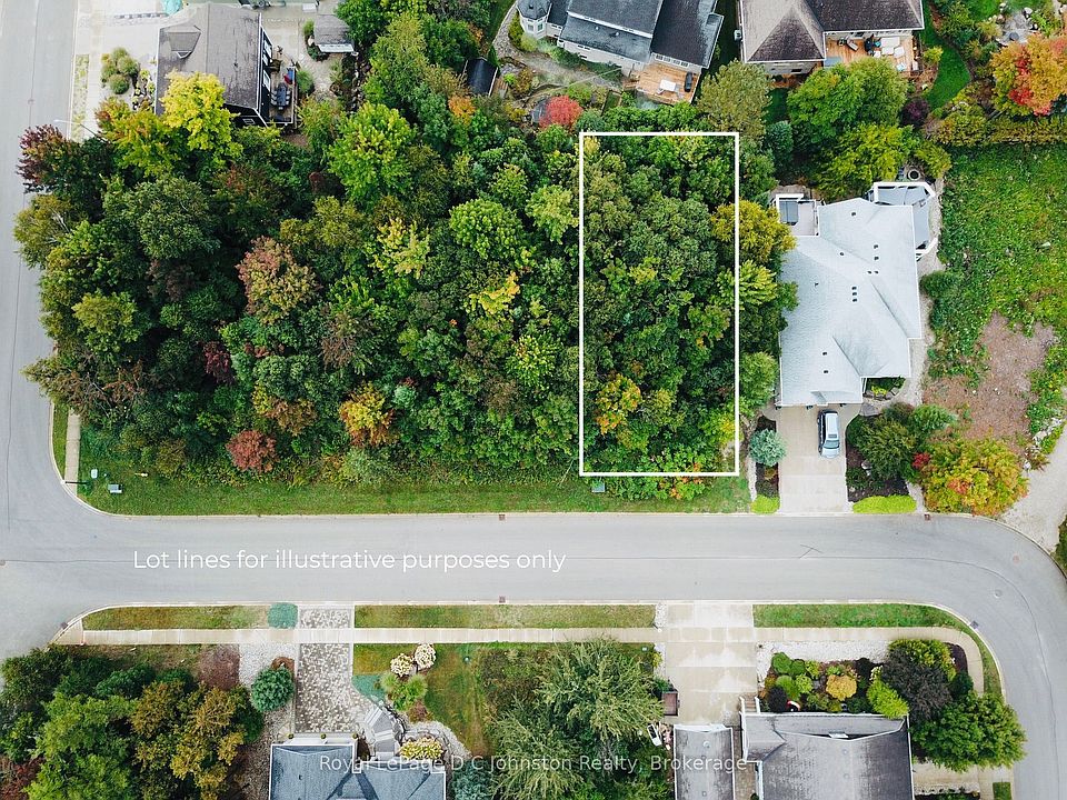 1st image of 265 Emerald Dr