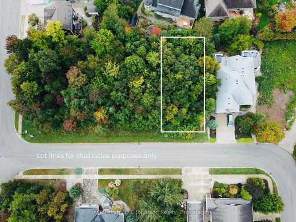 265 Emerald Dr, Saugeen Shores, ON N0H 2L0