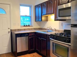 524 1/2 Farnsworth St, Pittsburgh, PA