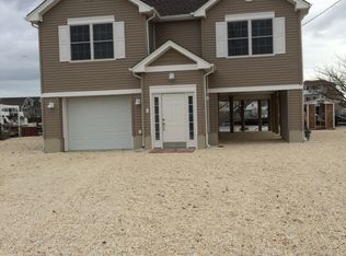 1031 Radio Rd, Little Egg Harbor, NJ 08087