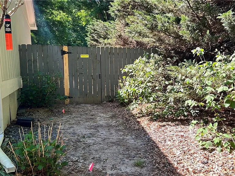 322 Powder Springs St — Photo 27