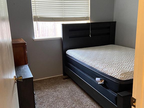 5th image of 517 Silverado Cir