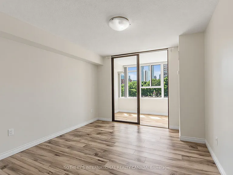 45 Carlton St #403 — Photo 20