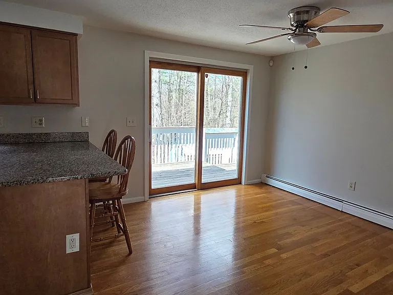 15R Bonnie Ln — Photo 6