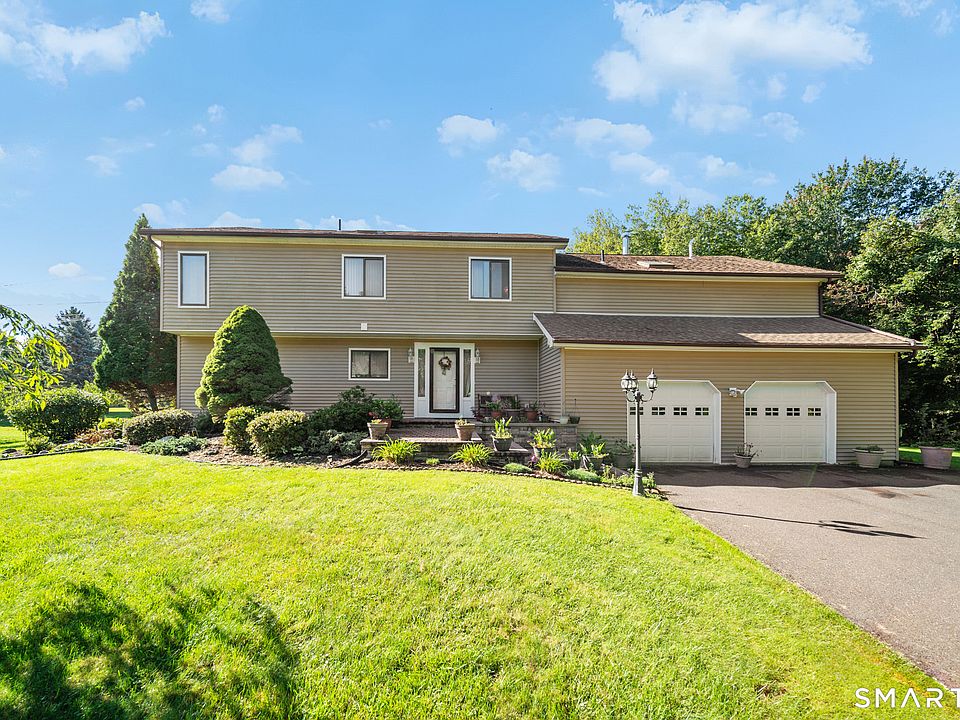 1st image of 1 Bayberry Road