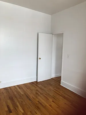 Rented by Compass | media 12