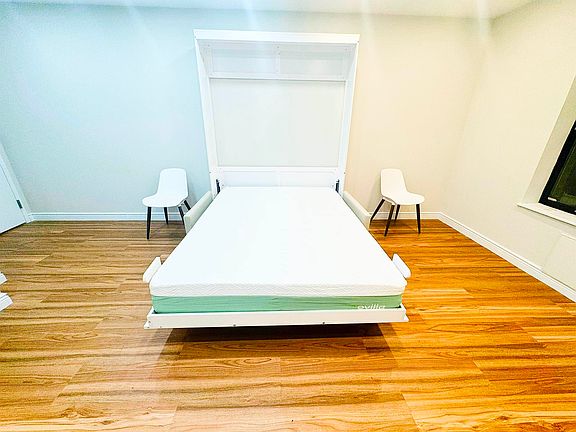 5th image of 234 E 3rd St #2F