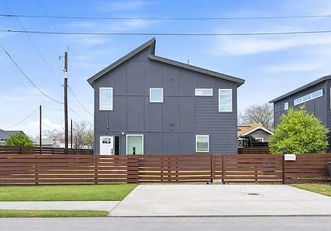 122 Applin Ave — Photo 1