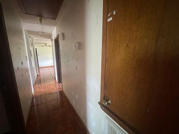 5th image of 1611 Palmetto Rd