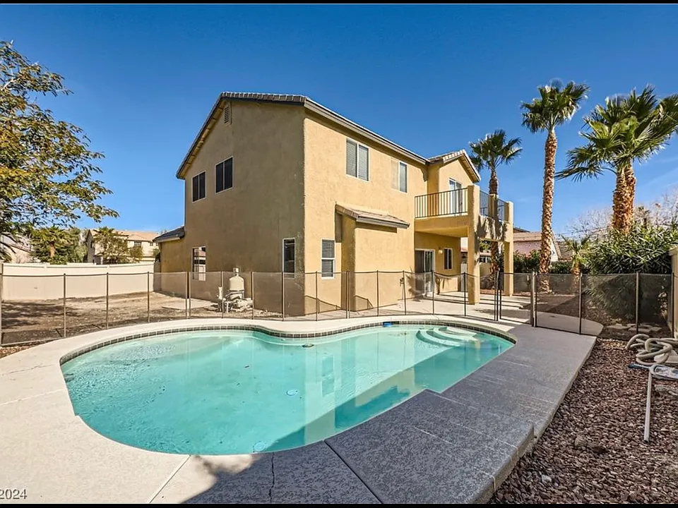 4225 Capri Canyon Ct