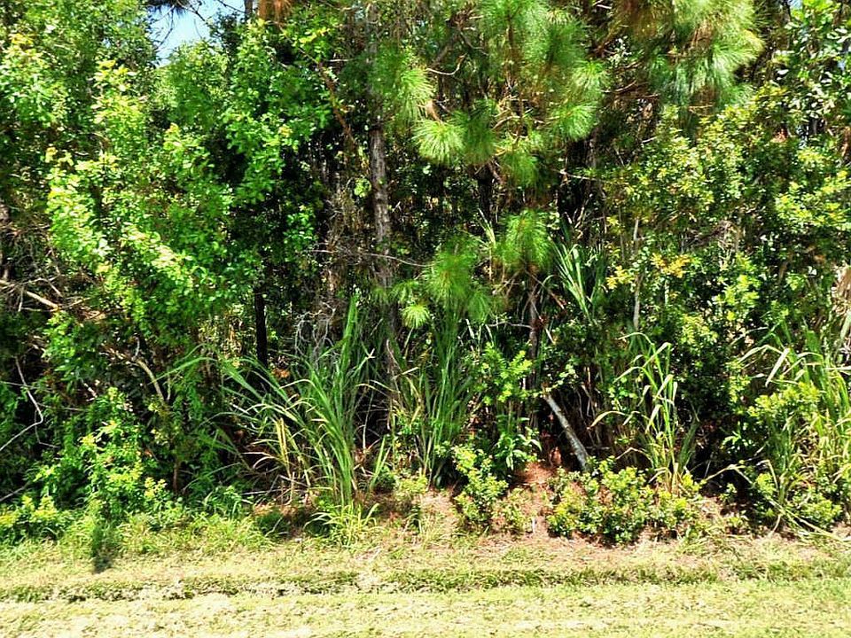 1st image of 1849 SE Gaskins Cir