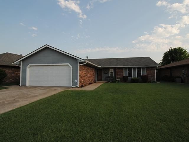 1st image of 1400 Wilcox Ln