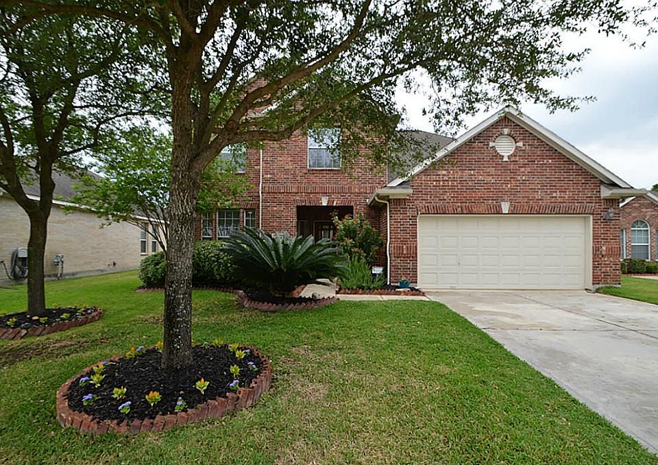 1st image of 18018 Oak Orchard Ln