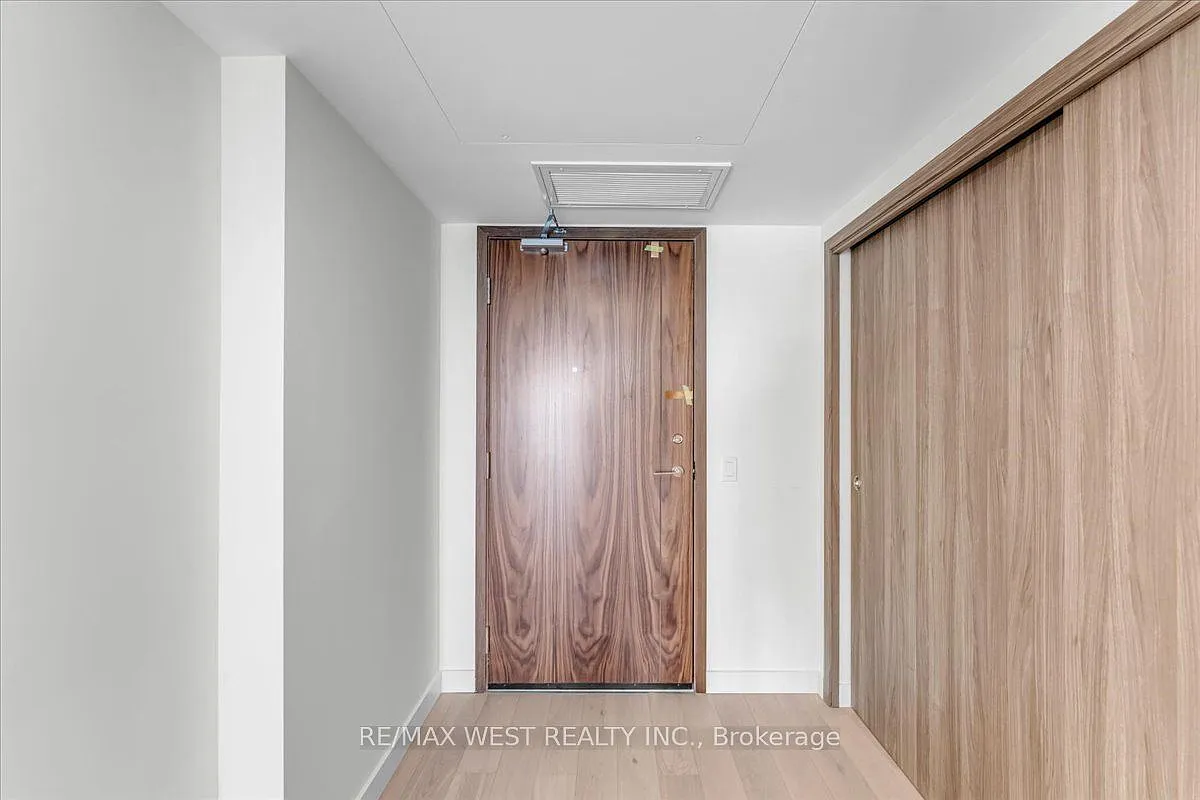 3 bed, $9,000 — Photo 3