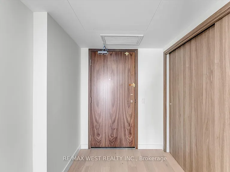1 Concord Cityplace Way #5709 — Photo 3