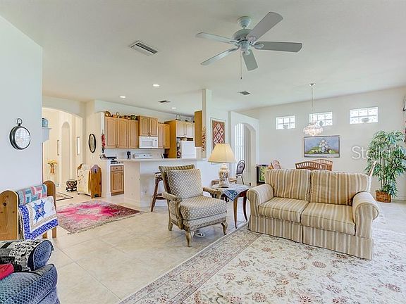 5th image of 1691 Mossy Oak Dr