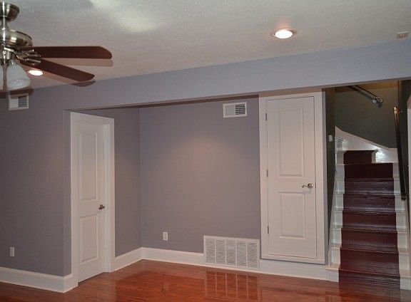 2nd image of 657 E Niagara Cir