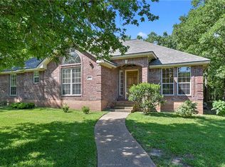 3940 Dove Trl, College Station, TX 77845