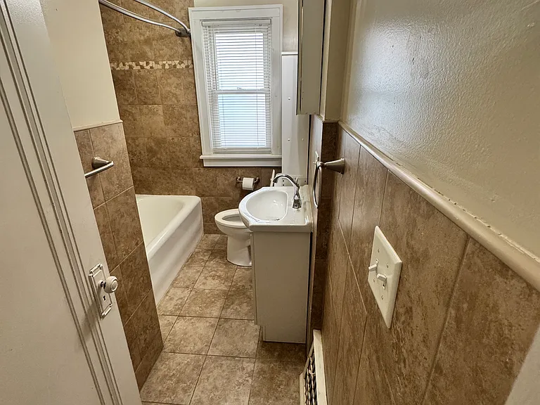 6631 Meadow Ln #6631 — Photo 8