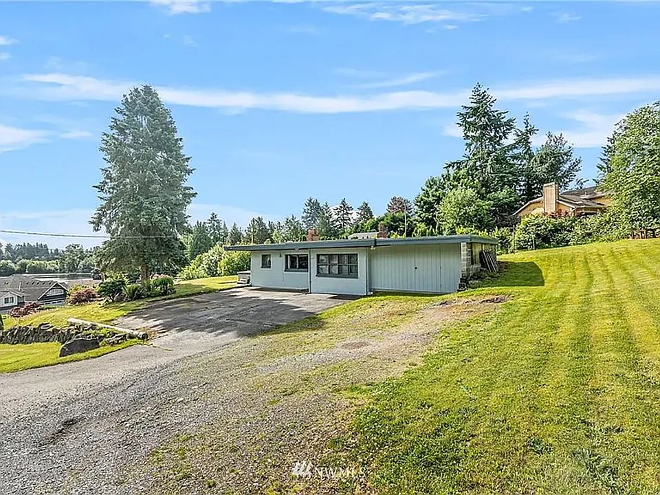 1st image of 16210 Larch Way