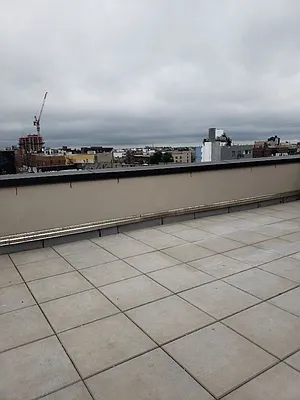 Rented by Smart NY Realty LLC | media 17