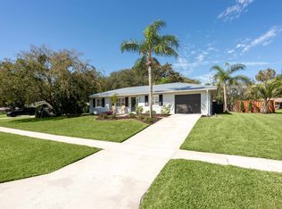 953 Alcala Dr, Saint Augustine, FL 32086
