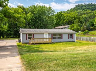 N1877 Hagen Rd, La Crosse, WI 54601