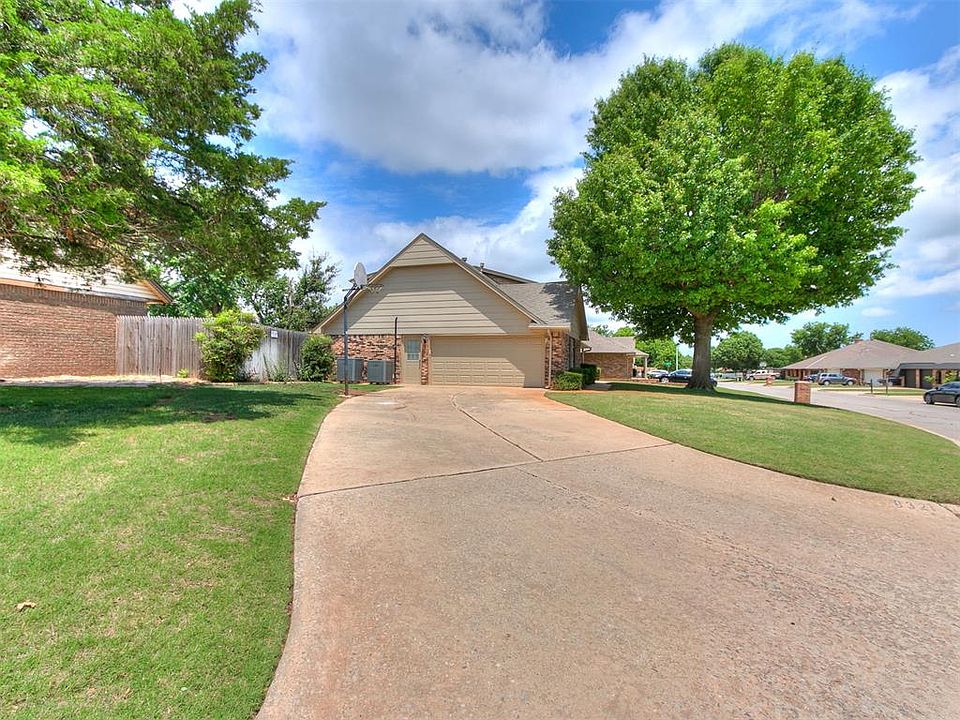 9321 Lansbrook Ln, Oklahoma City, OK 73132 | Zillow