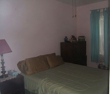 5th image of 285 Hollywood Ave